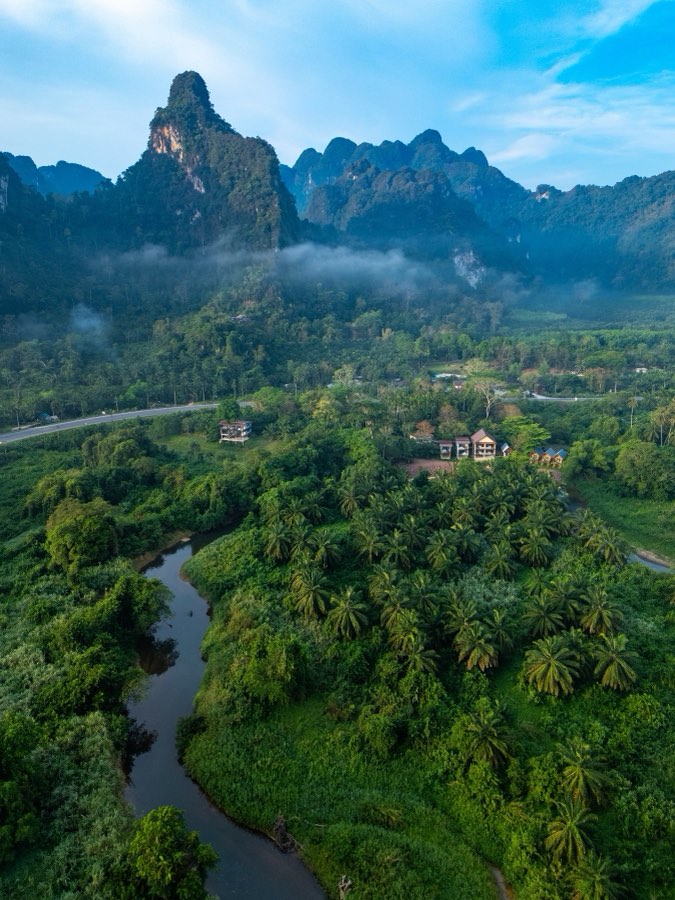 World, Spring 2025, Thailand. Photograph by Jordy Meow, 1/64