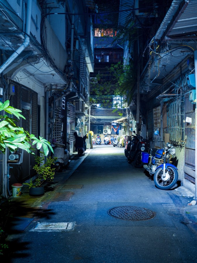 World, Winter 2019, Taiwan. Photograph by Jordy Meow, 47/64