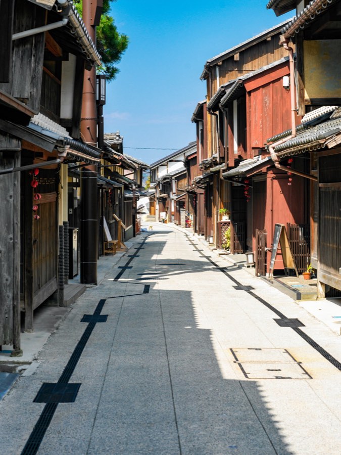 Fukui, Spring 2020, Japan. Photograph by Jordy Meow, 8/13