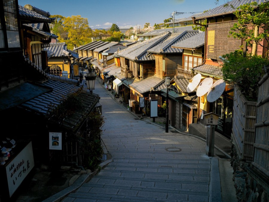 Kyoto, Spring 2020, Japan. Photograph by Jordy Meow, 8/28