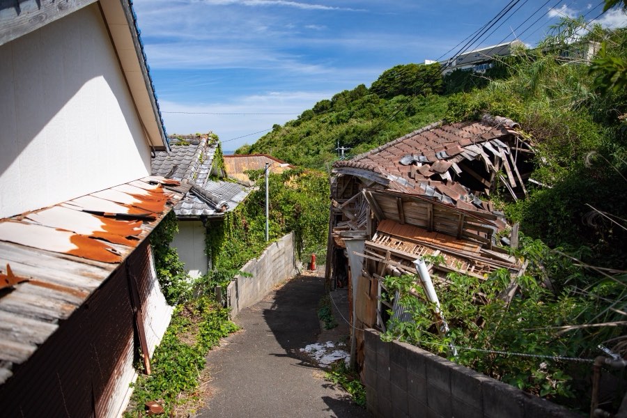Nagasaki, Summer 2018, Japan. Photograph by Jordy Meow, 13/25